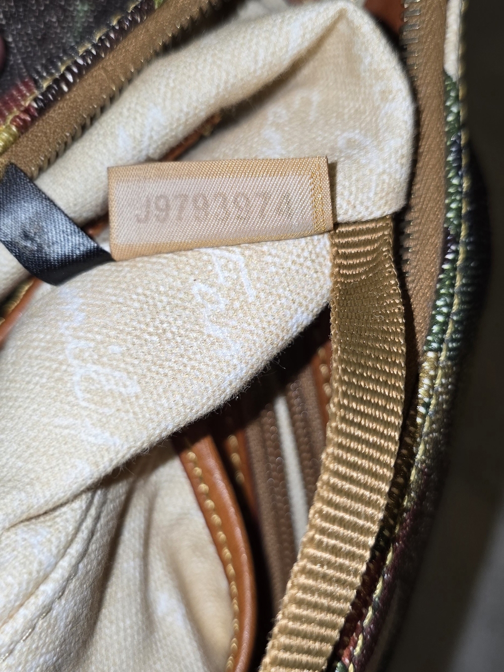 Dooney & Bourke Duck Dynasty HOBO camouflage - Picture 10 of 10